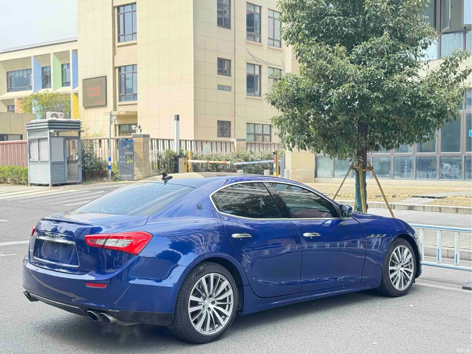 Maserati Ghibli, 2017 6