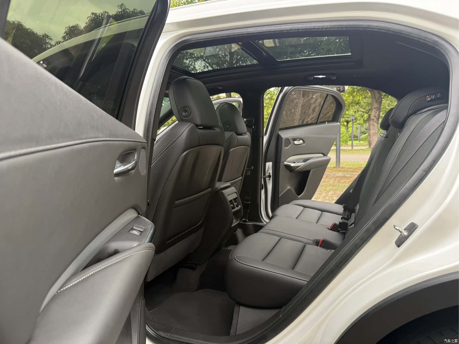 Cadillac XT4, 2020 6