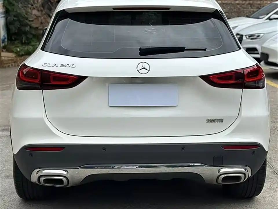 Mercedes-Benz GLA