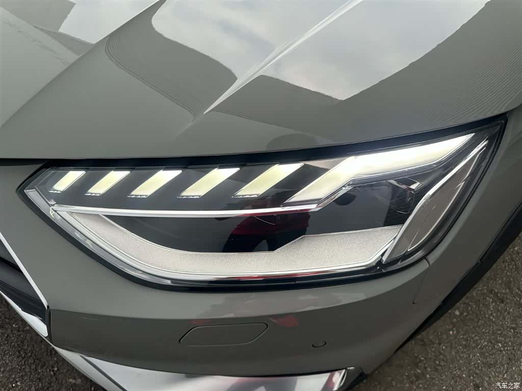 Audi A4, 2021 16