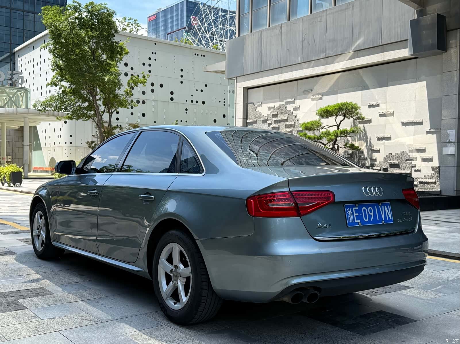 Audi A4L, 2015 6