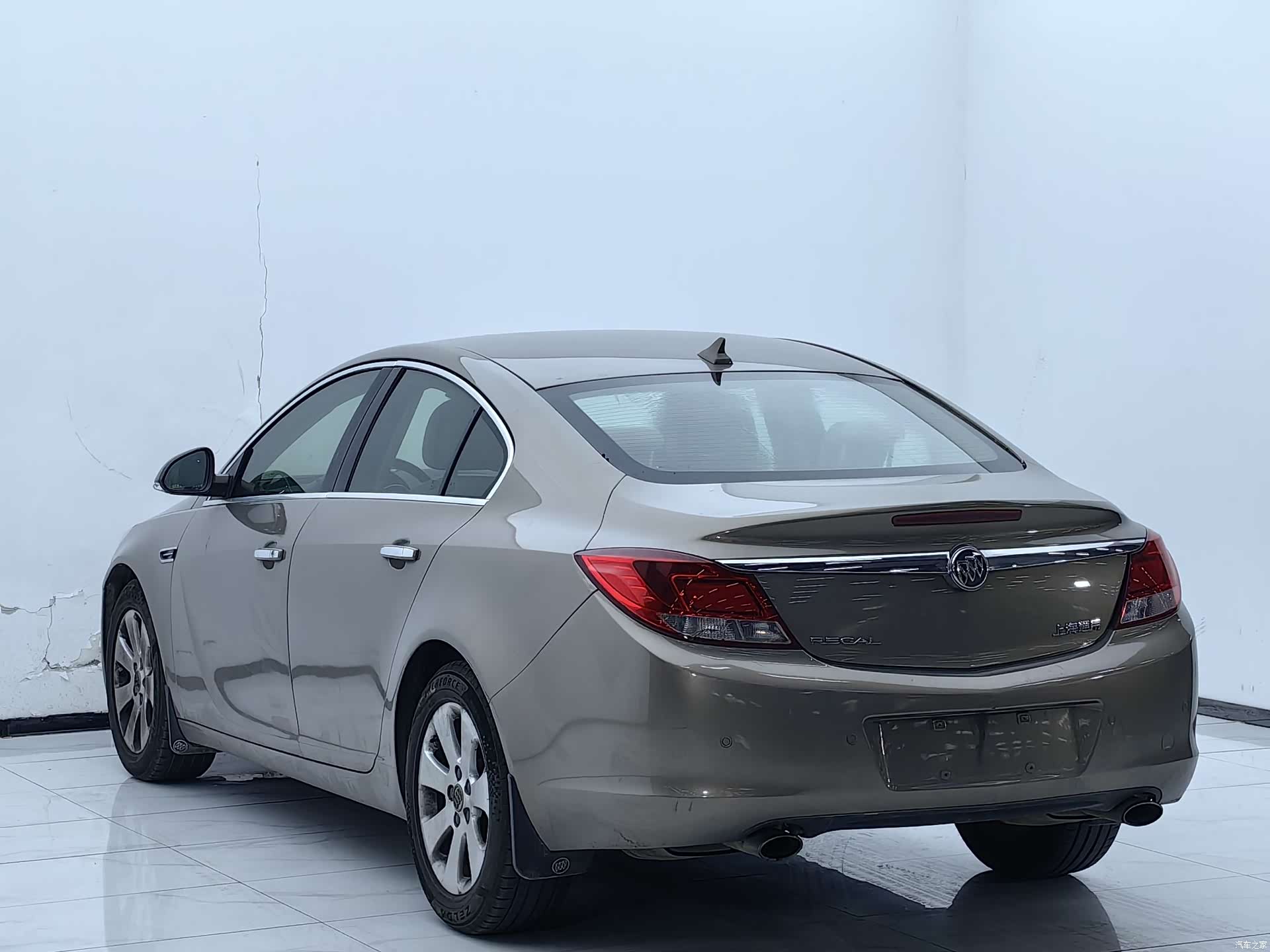 Buick Regal, 2011 13