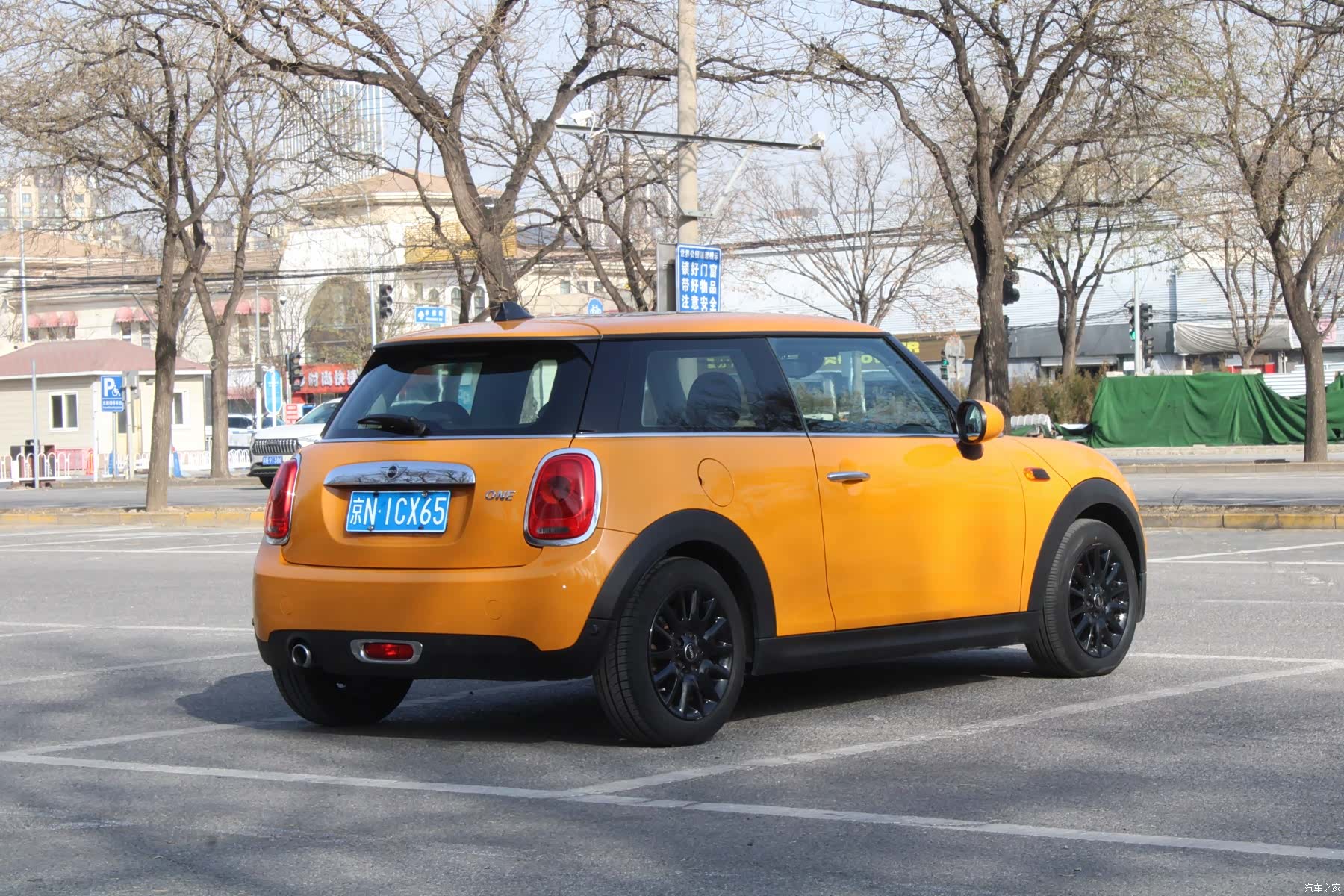 Mini ONE+, 2015 4