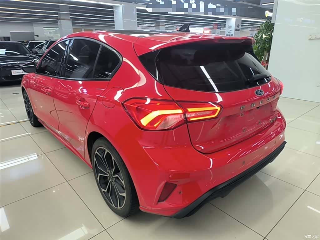 Ford Focus, 2020 все фото
