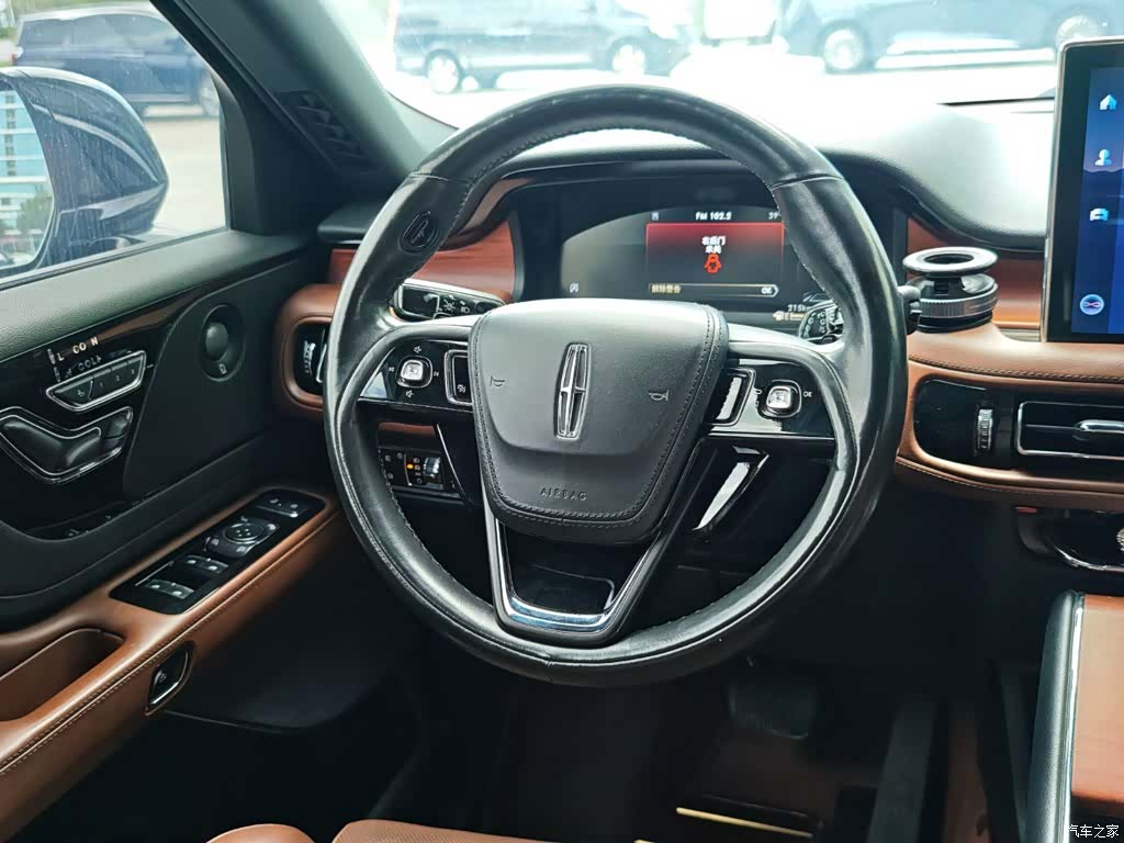 Lincoln Aviator, 2021 14