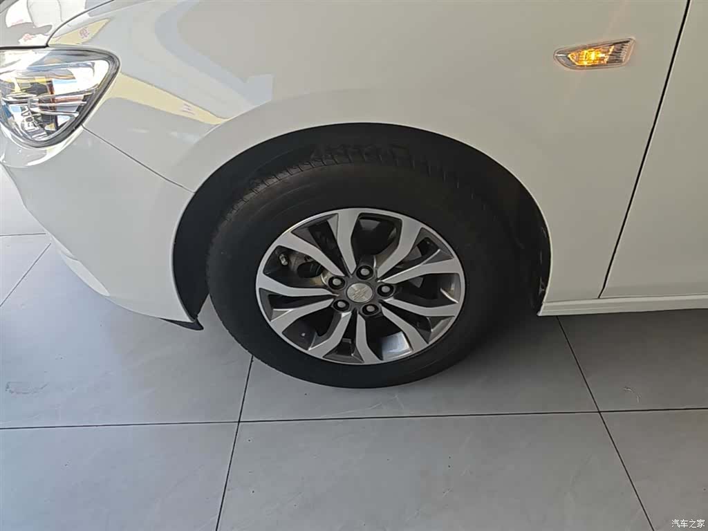 Chevrolet 320, 2018 23