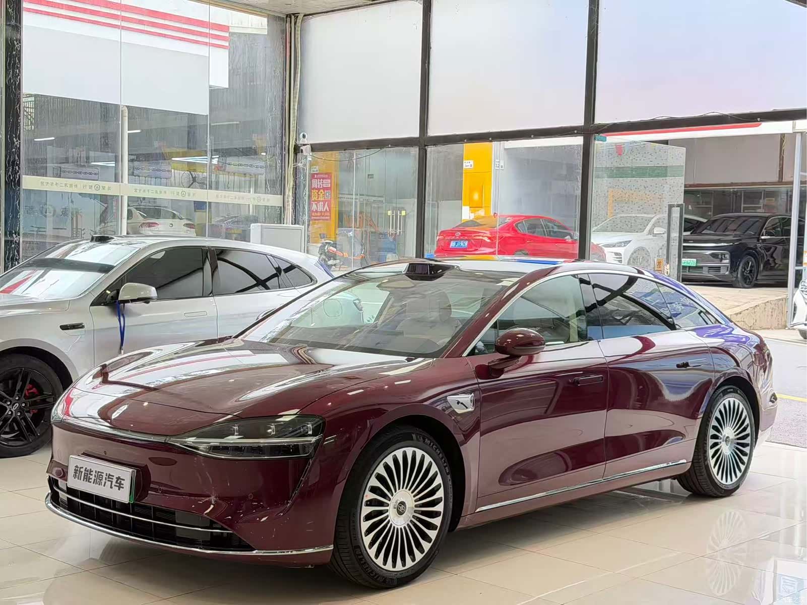 Stelato S9, 2025 1