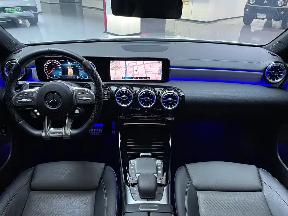 Mercedes-Benz CLA AMG