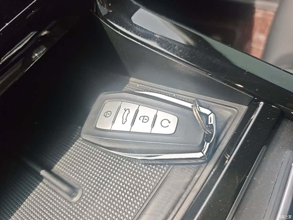 Geely Boyue, 2023 9