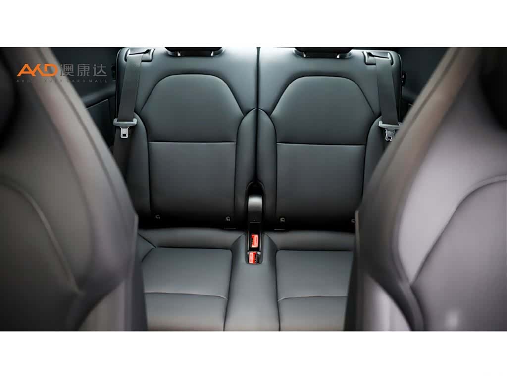 Tesla Model Y, 2025 9