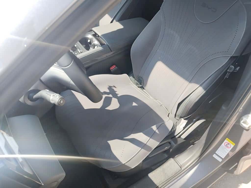 BYD Qin, 2025 15