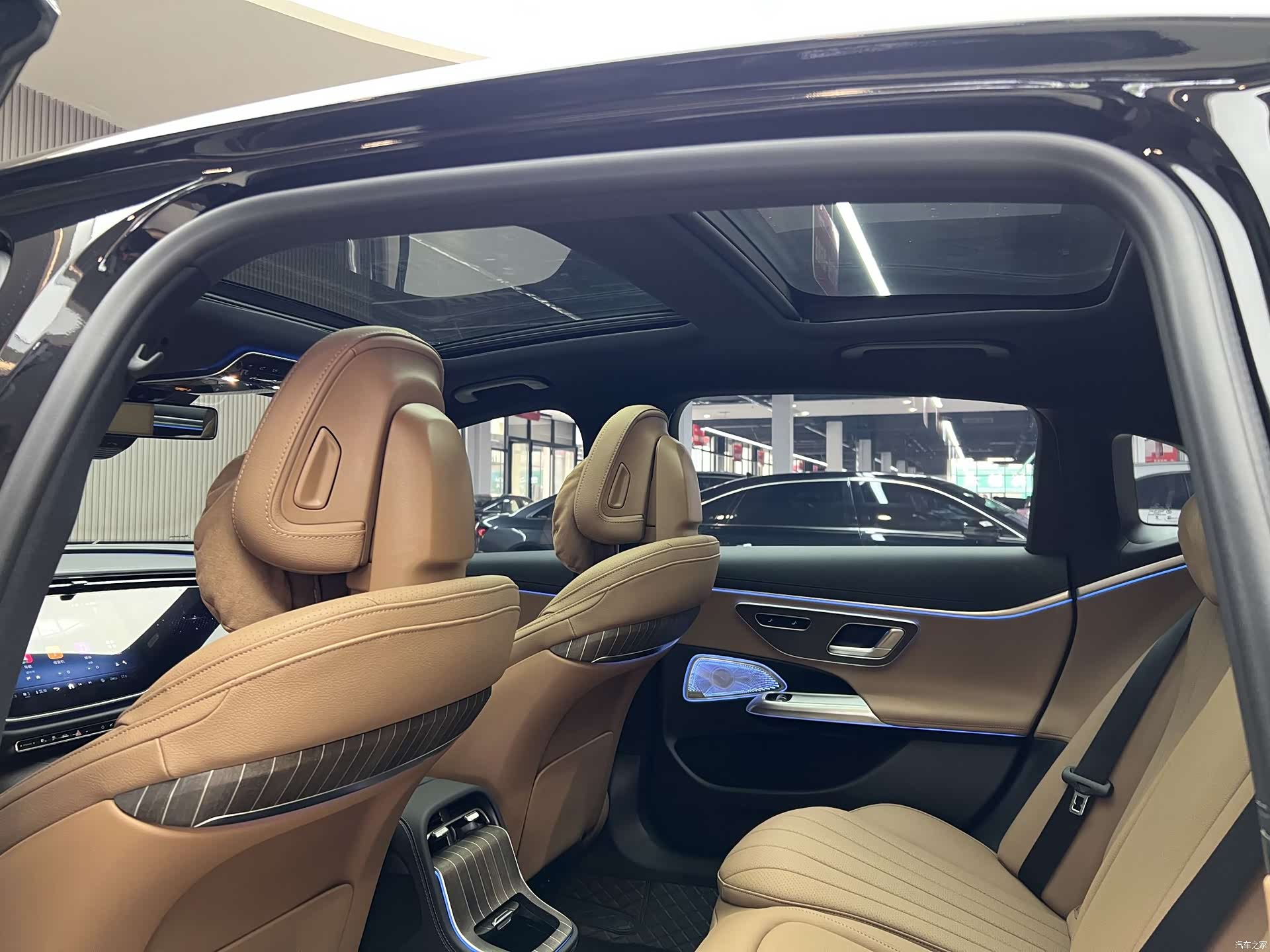 Mercedes-Benz E-Class, 2025 8