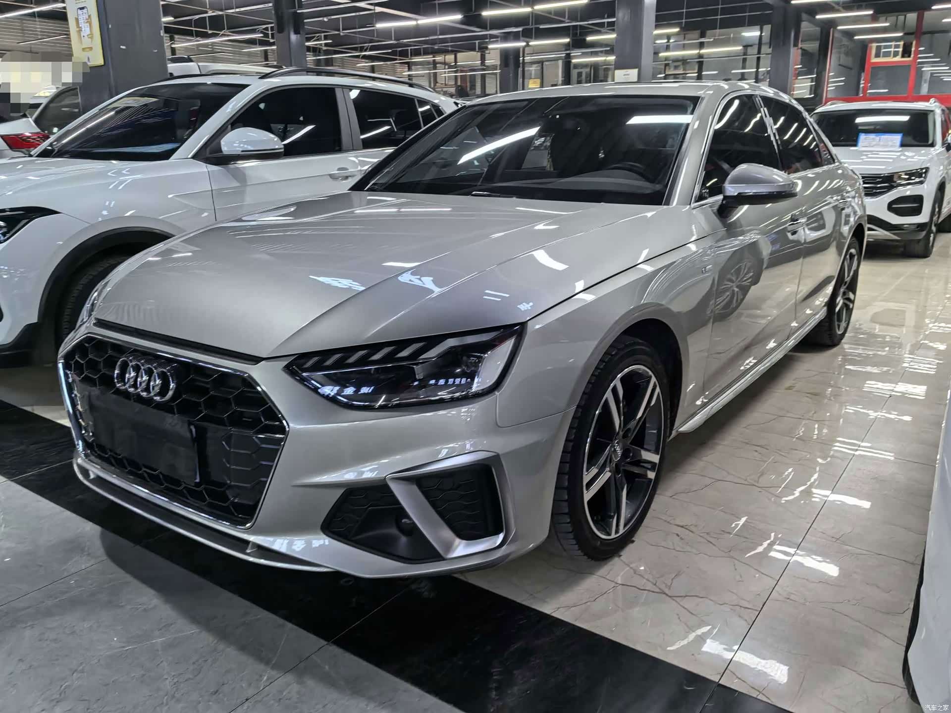 Audi A4L, 2021 1
