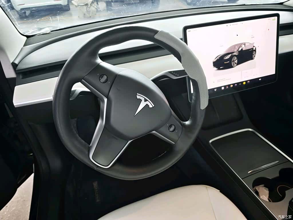 Tesla Model 3, 2022 6