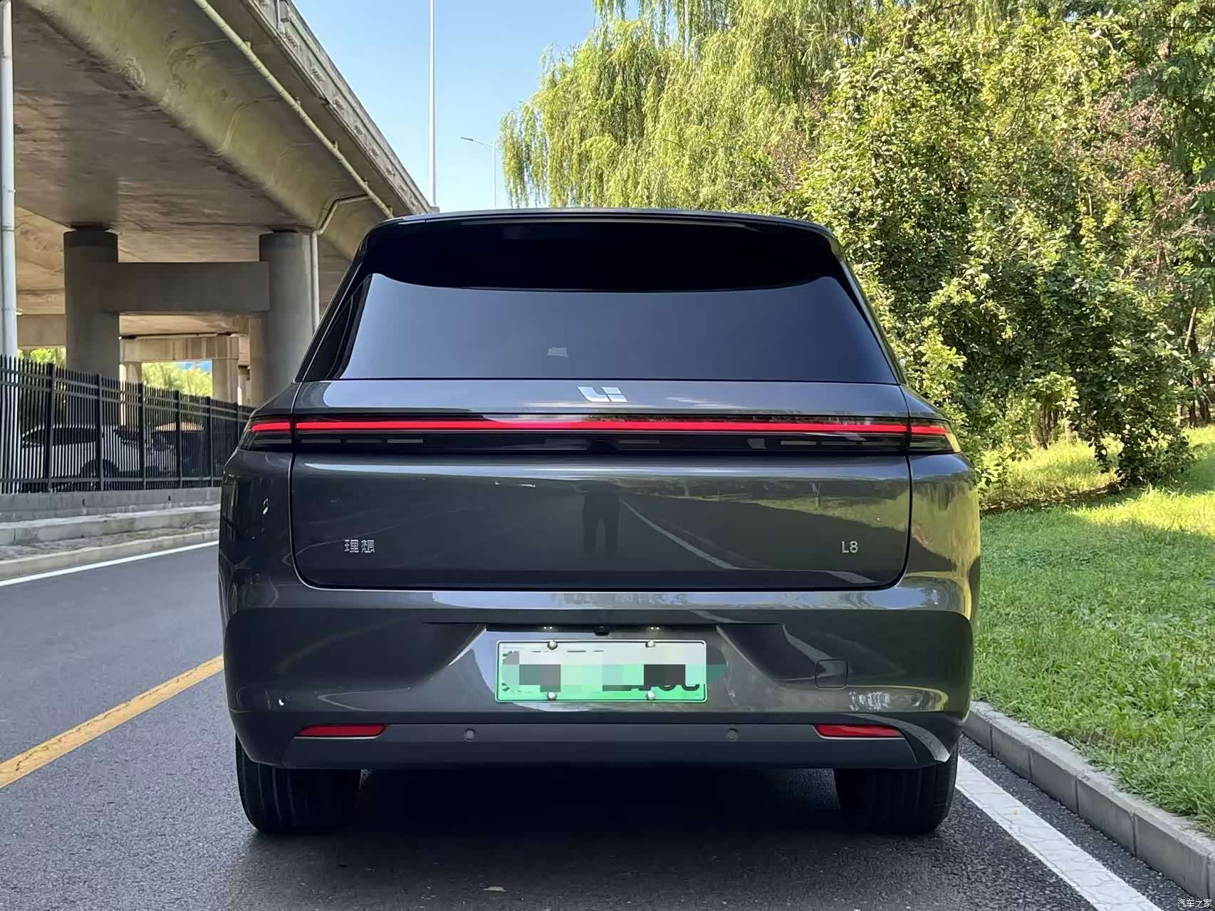 Li Auto L8, 2023 все фото
