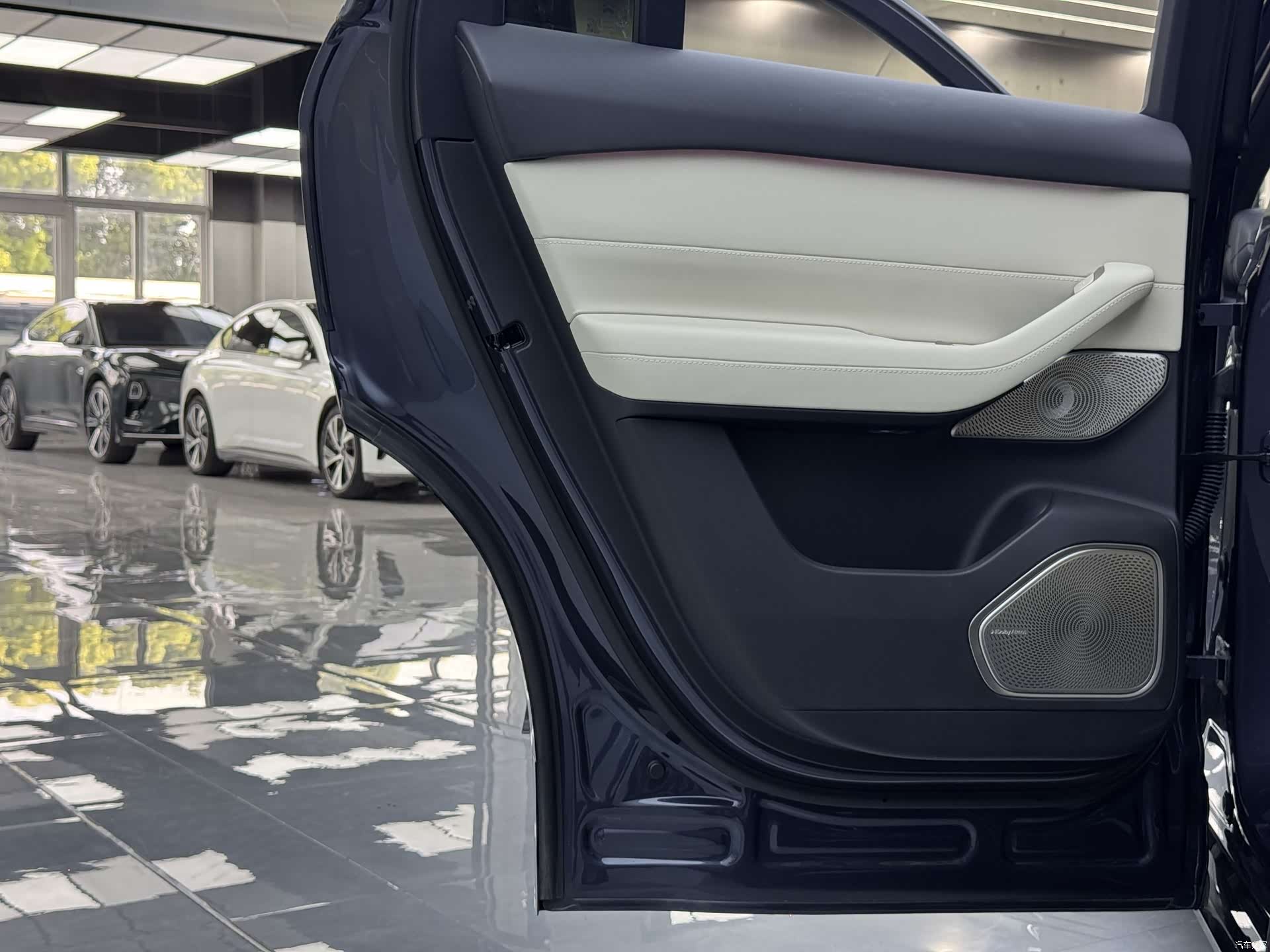 NIO ES6, 2025 23