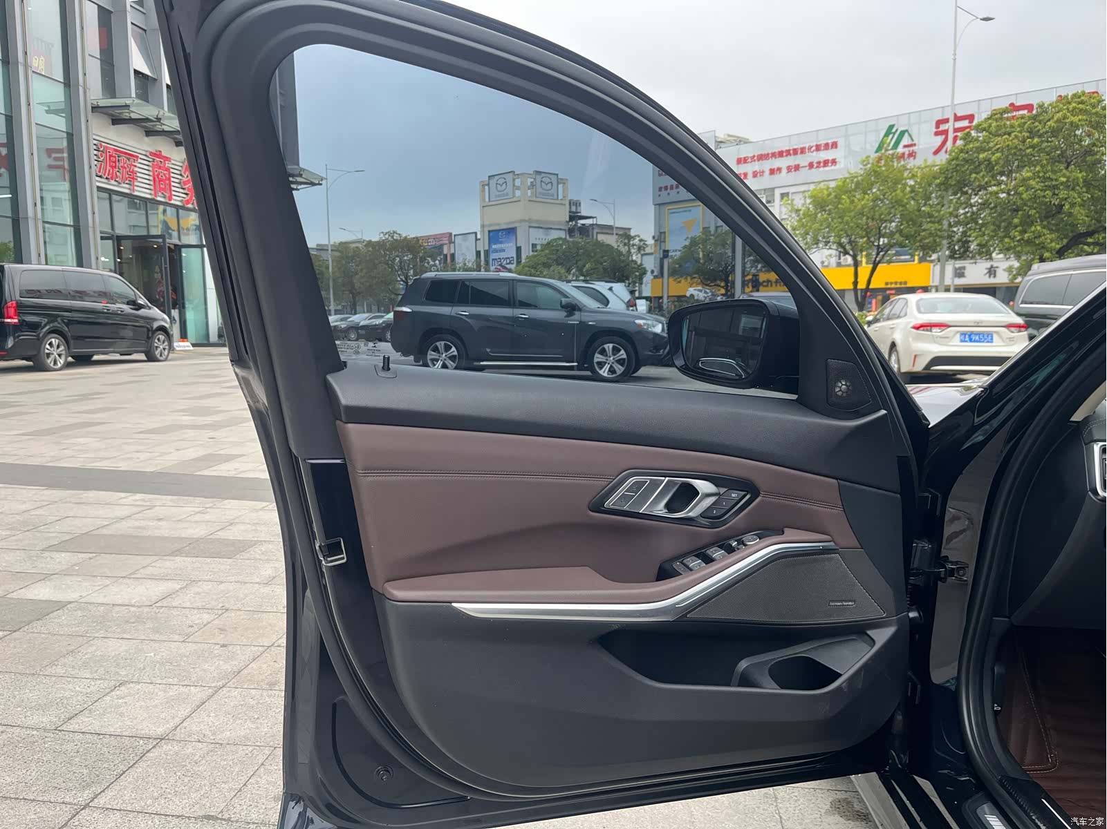 BMW 3 Series, 2019 12