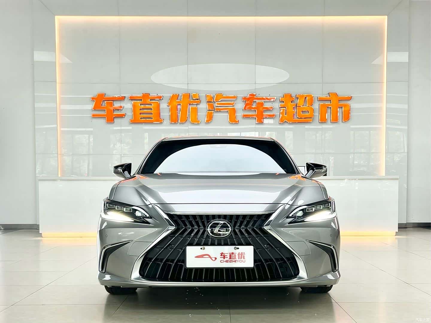 Lexus ES, 2023 3