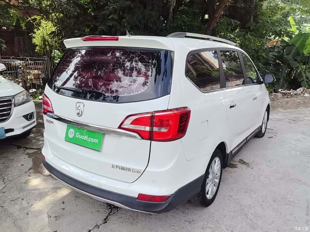 Wuling 730, 2018 7