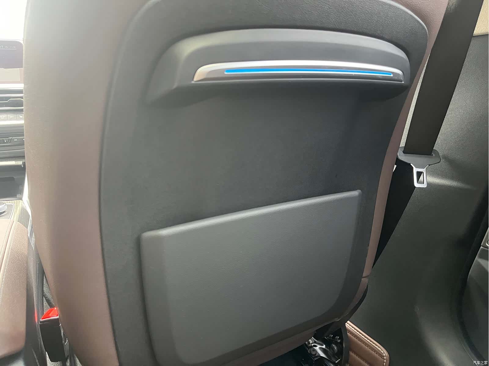 BMW 3 Series, 2019 26