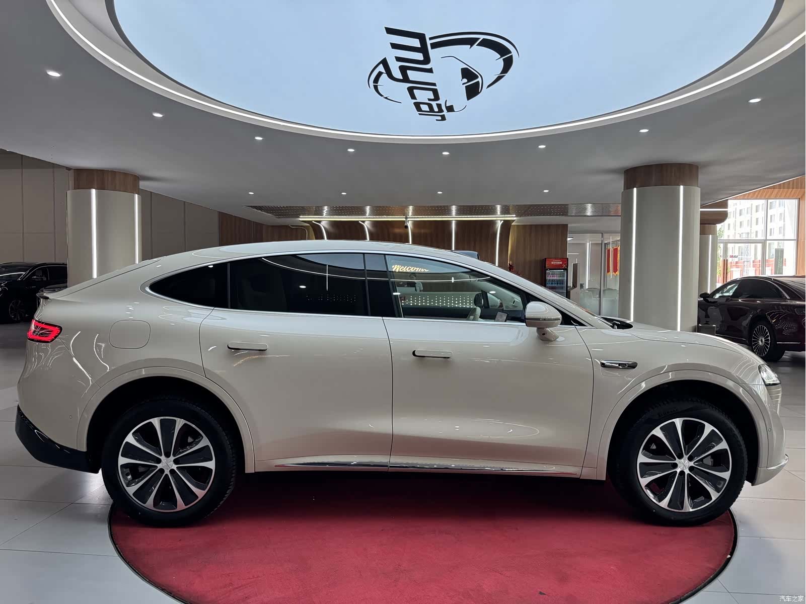 Luxeed R7, 2025 4