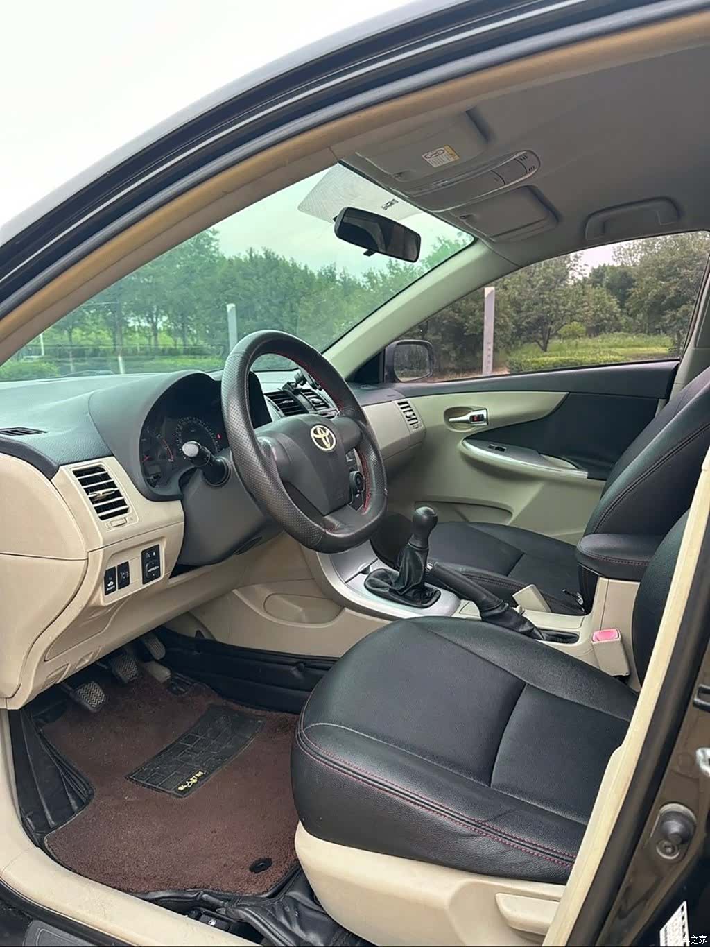 Toyota Corolla, 2012 8