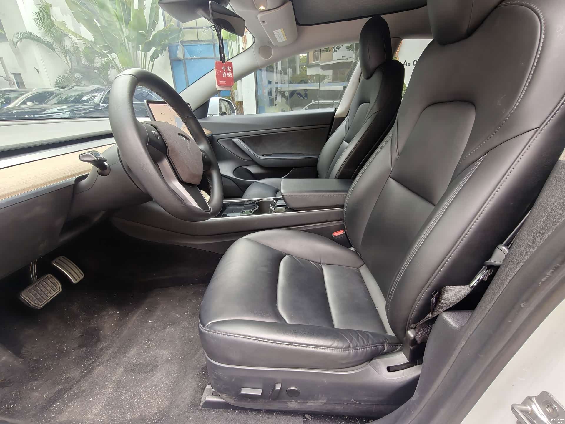 Tesla Model 3, 2020 11