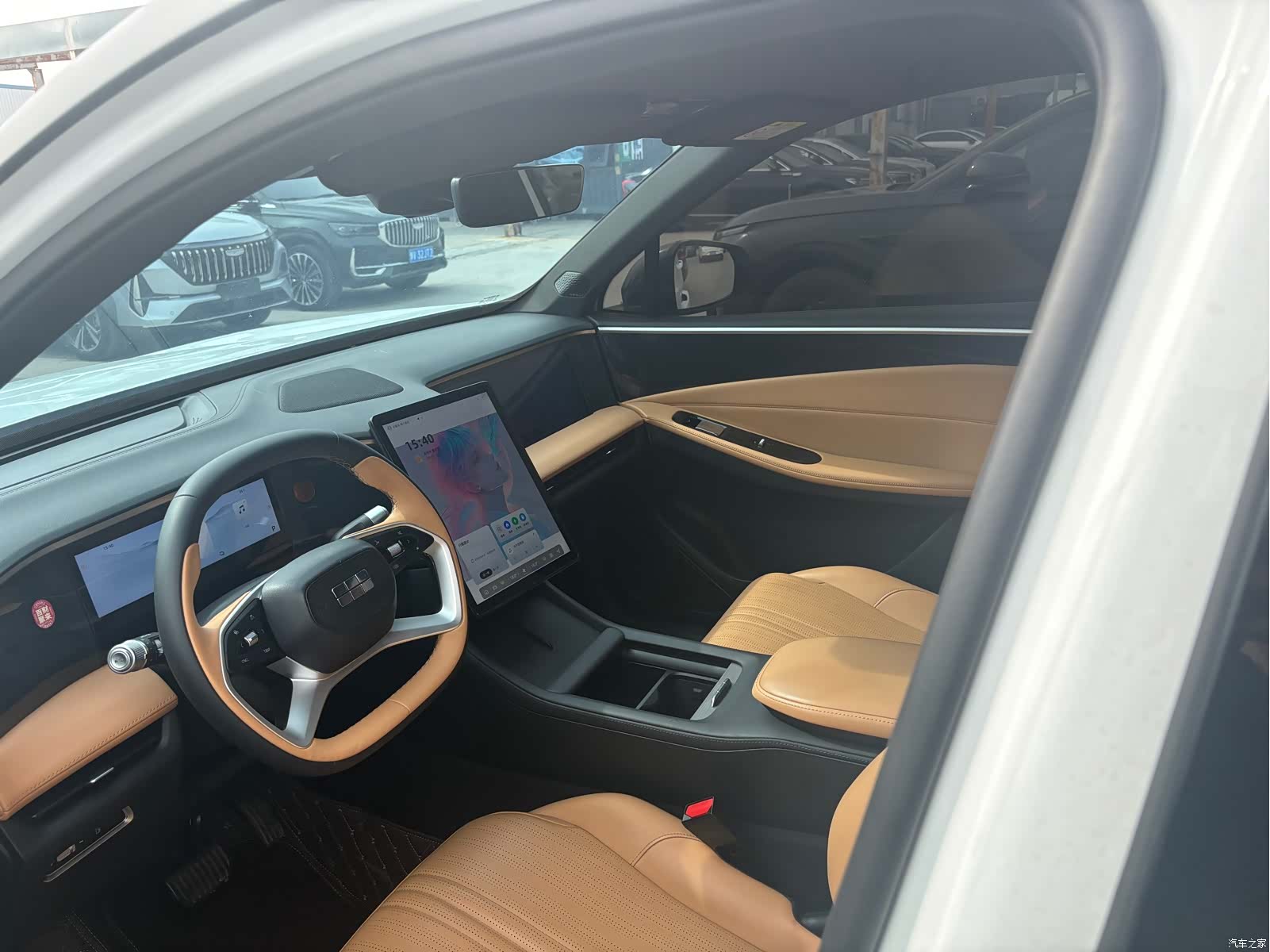 Geely Galaxy L7, 2024 4