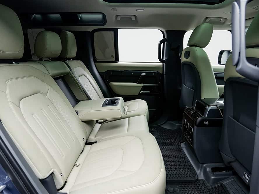 Land Rover Defender 2021, фото 15