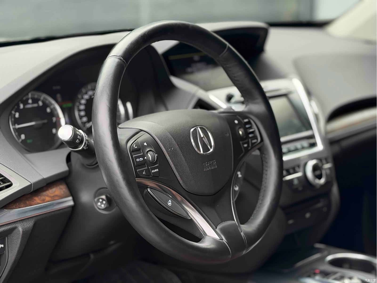Acura MDX, 2018 4