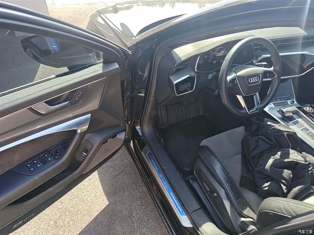 Audi A6L, 2019 16