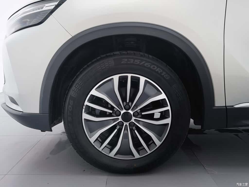 BAIC X7, 2021 17