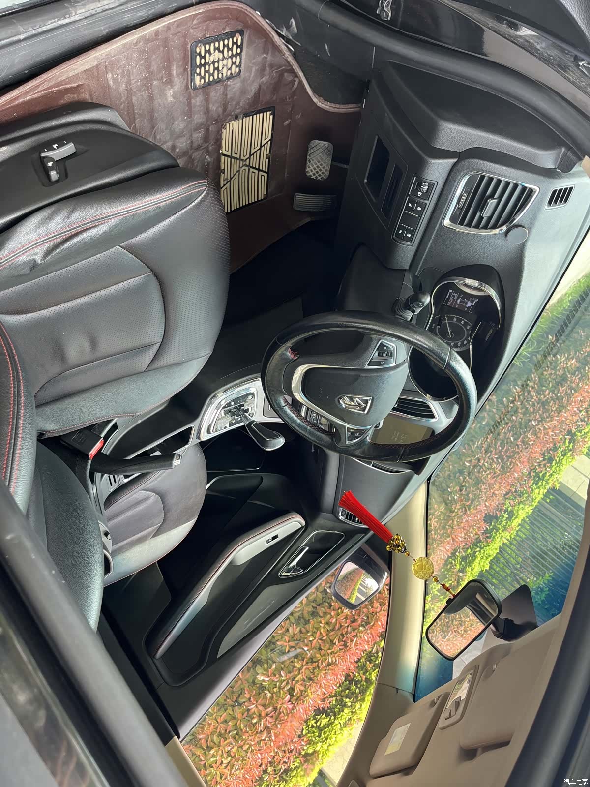 Wuling 560, 2017 4
