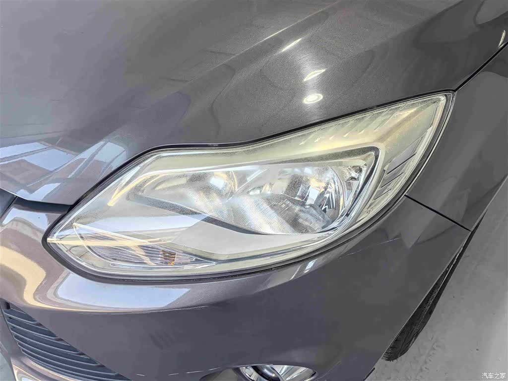 Ford Focus, 2015 19