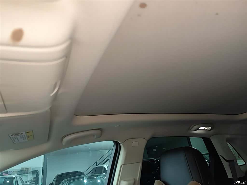 Cadillac XT5, 2017 18