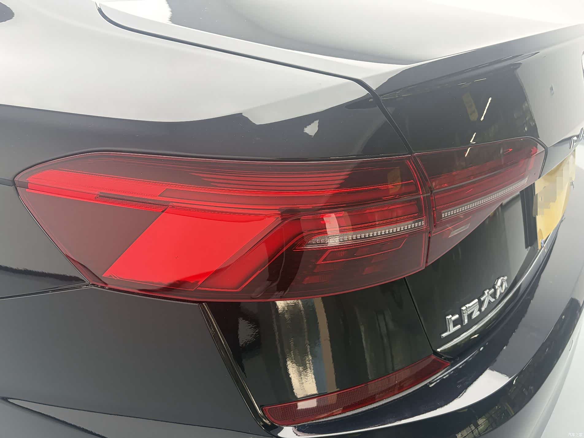 Volkswagen Passat, 2020 10