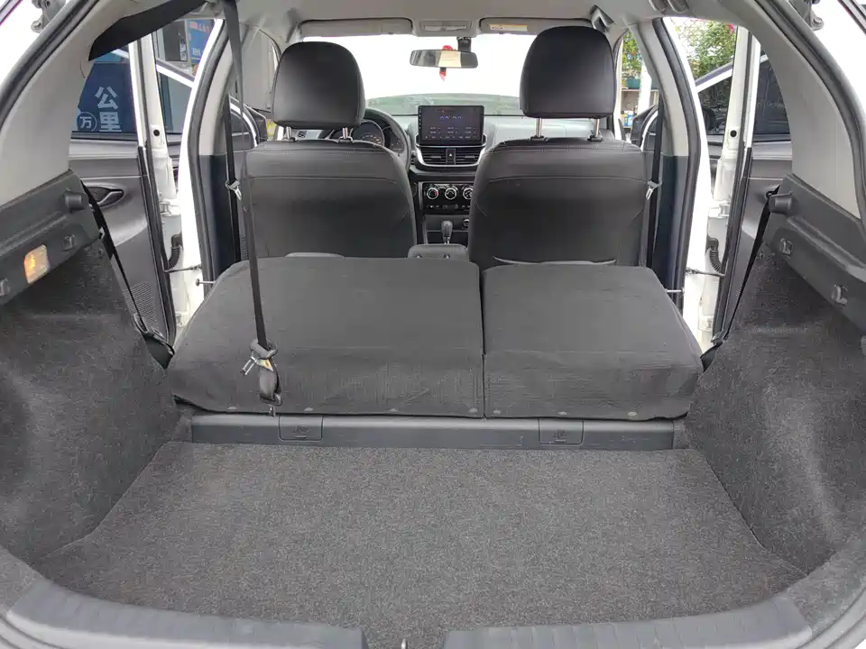 Toyota YARiS L Zhixuan