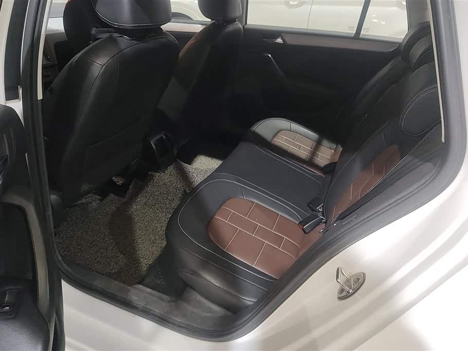 Skoda Xindong