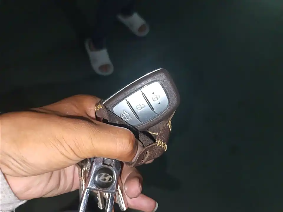 Hyundai Name picture