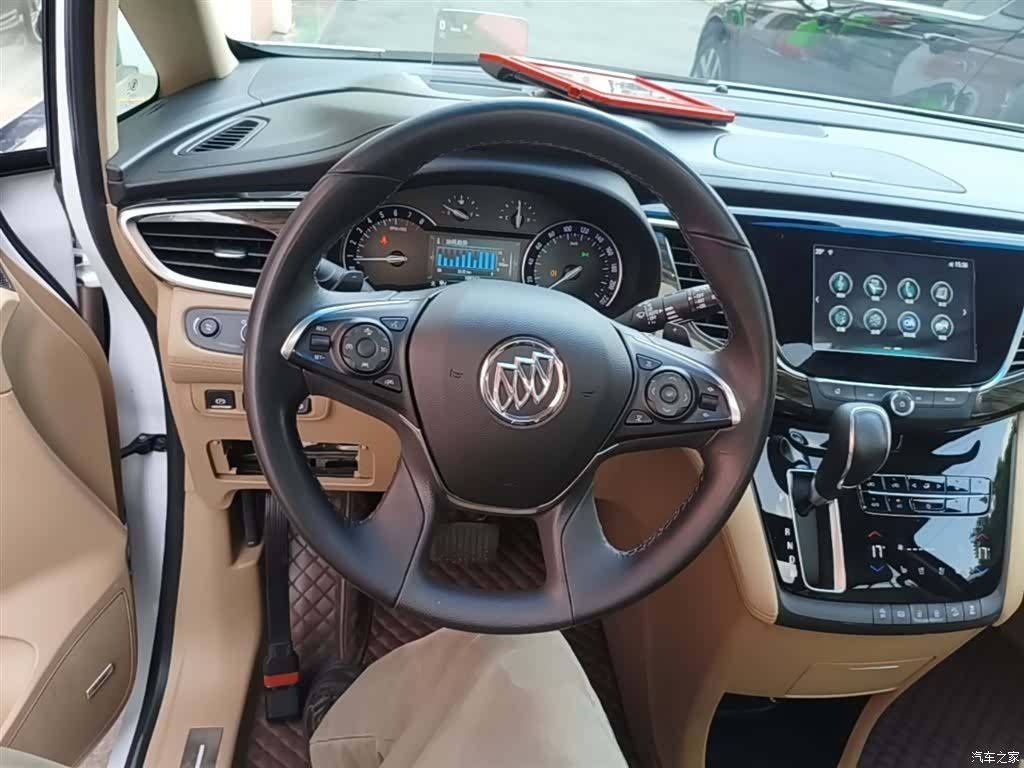 Buick GL8, 2019 11