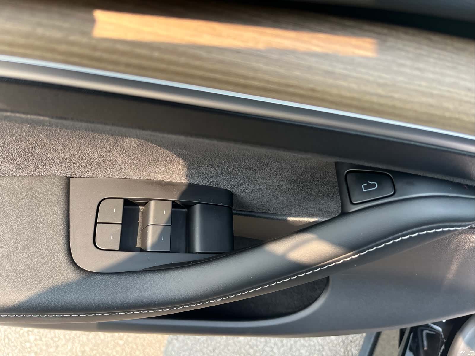 Tesla Model Y, 2022 10