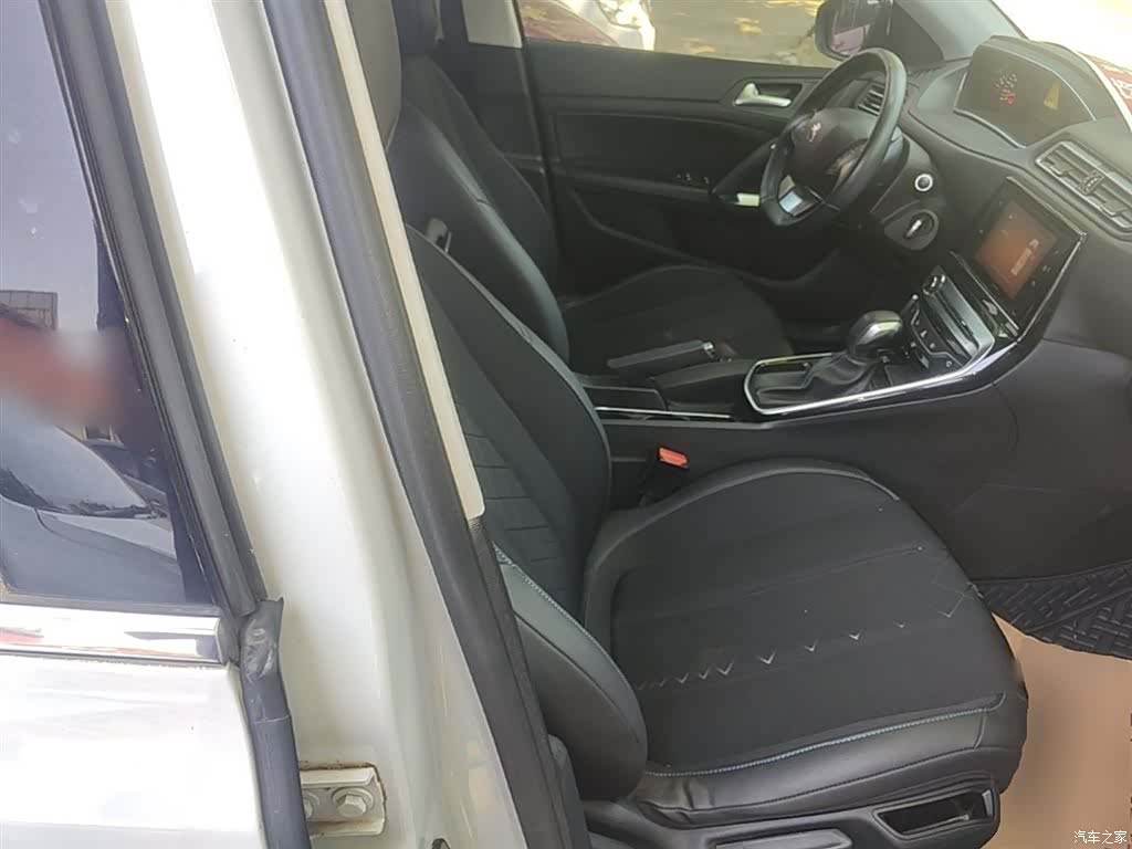 Peugeot 308, 2017 25