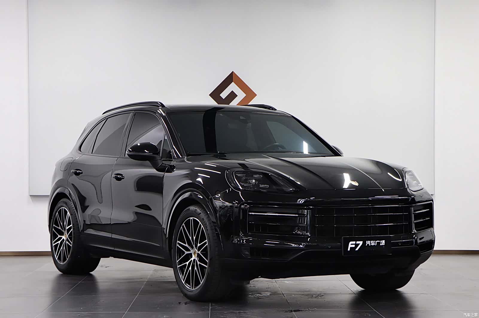 Porsche Cayenne, 2024 3