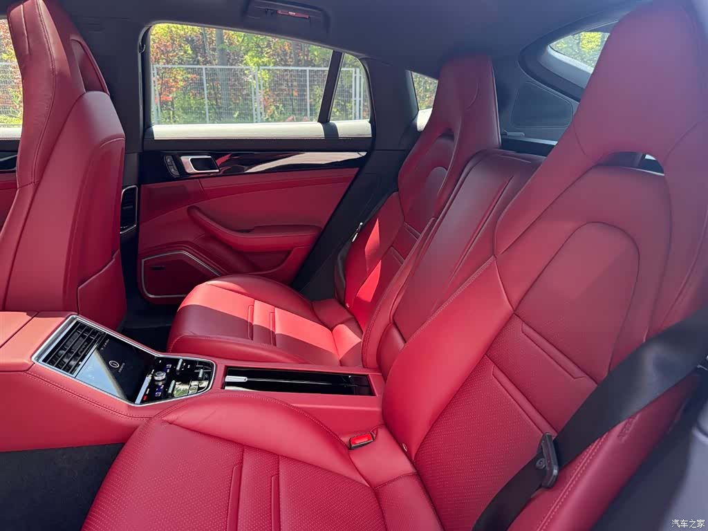 Porsche Panamera, 2023 8