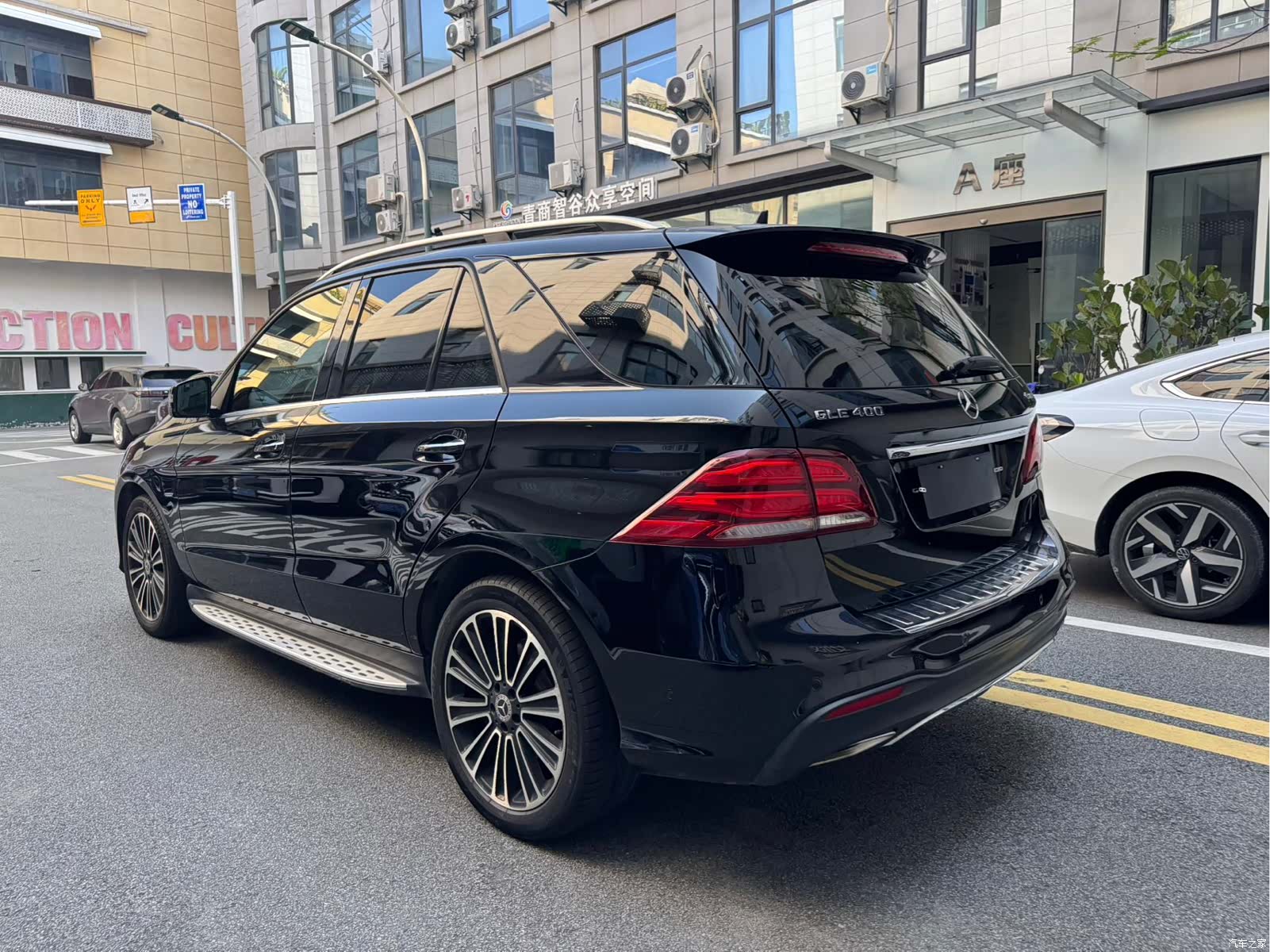 Mercedes-Benz GLE, 2018 10