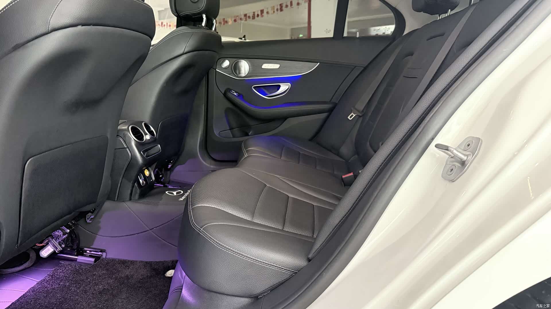 Mercedes-Benz C-Class, 2021 15