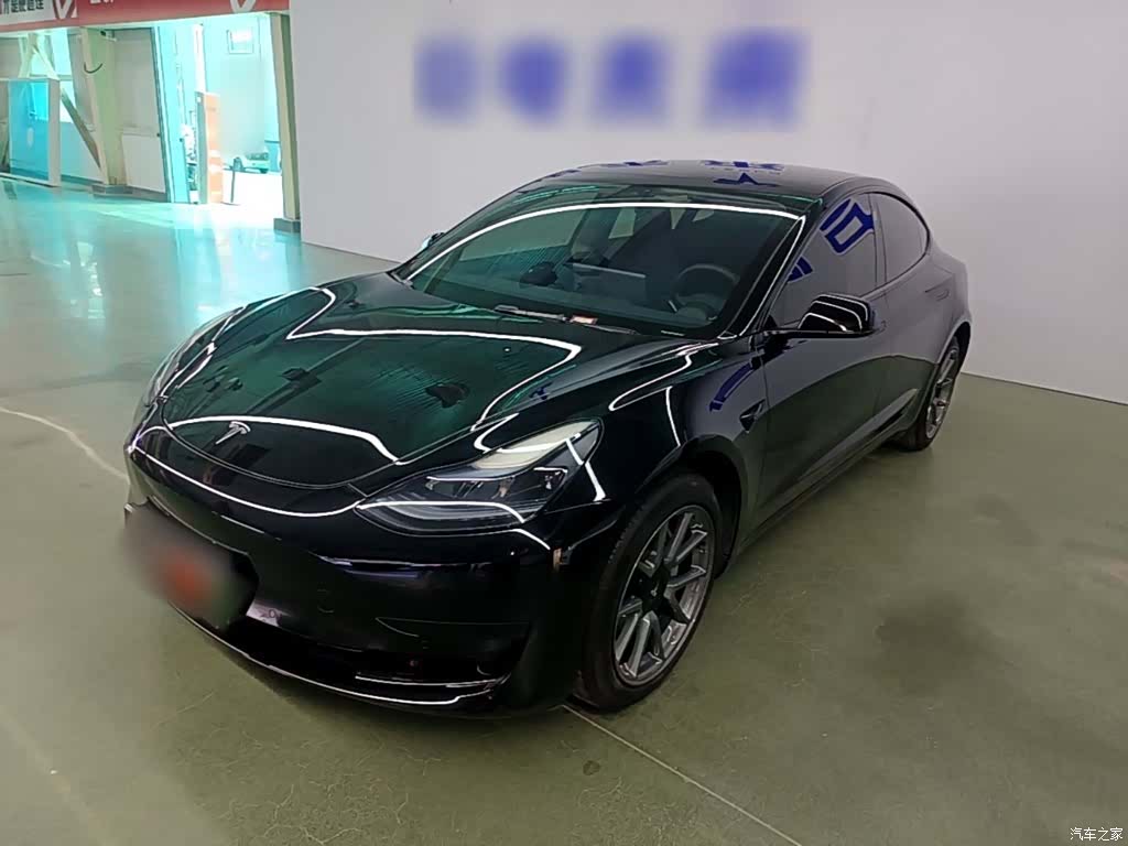 Tesla Model 3, 2023 1