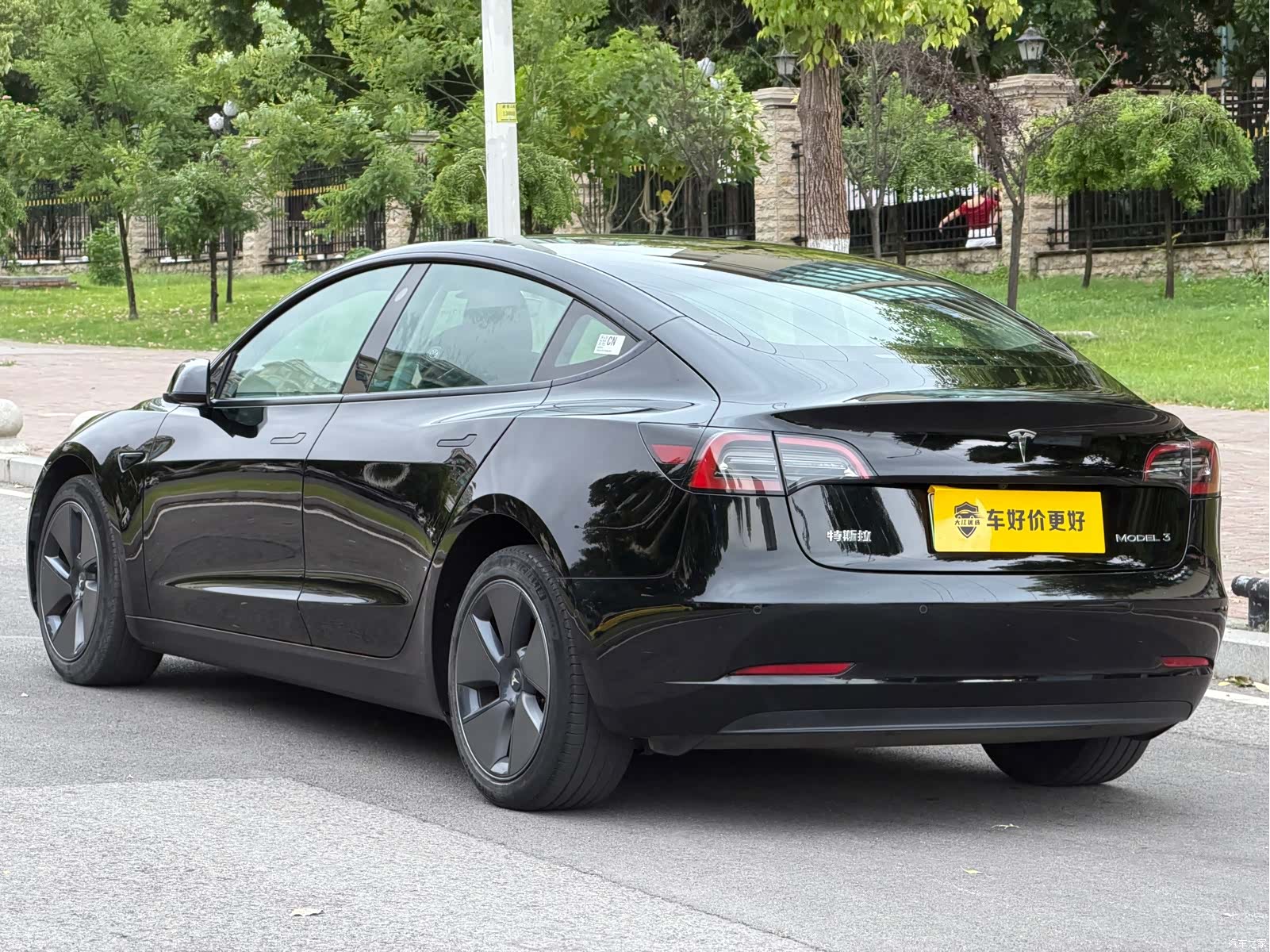 Tesla Model 3, 2023 21