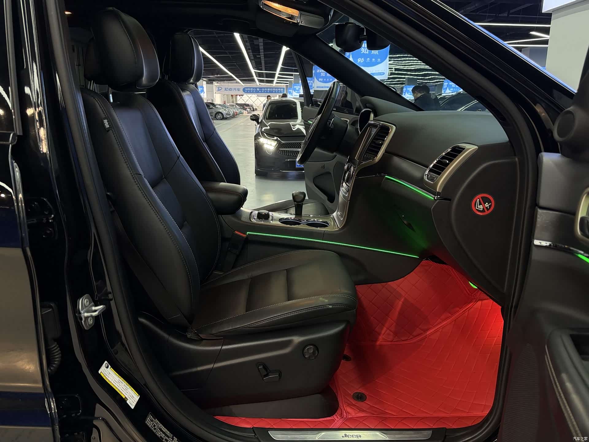 Jeep Grand Cherokee, 2016 12
