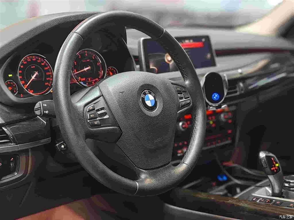 BMW X5, 2017 9